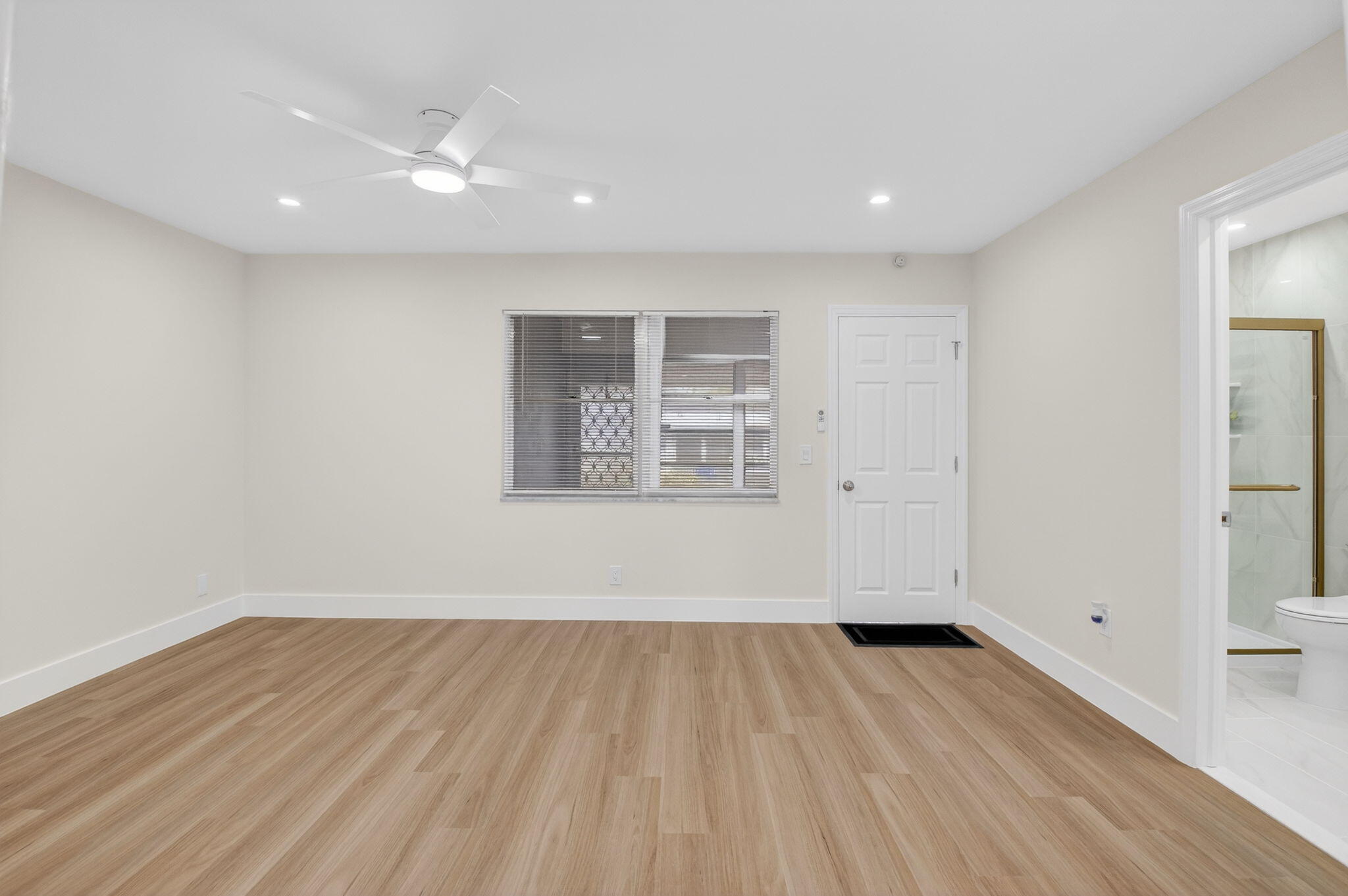 760 High Point Boulevard, Unit C Delray Beach, FL 33445 - Photo 17 of 38 21-web-or-mls-DSC_0153