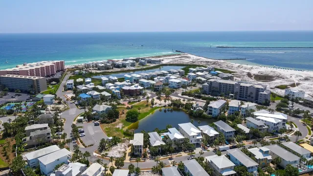 $4,900,000 | 57 Lands End Drive, Destin, FL 32541