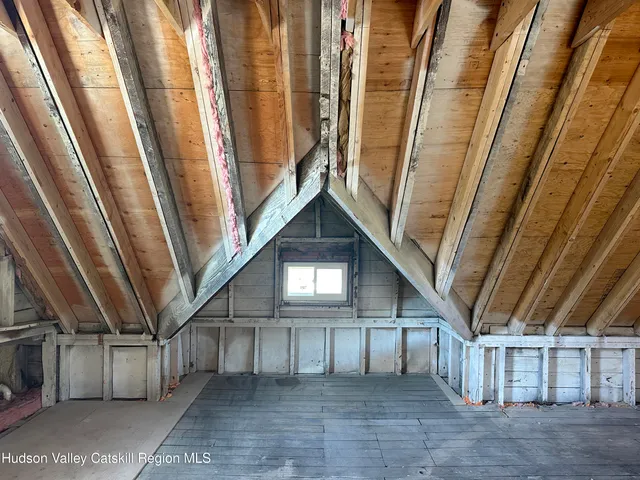 a view of an entryway