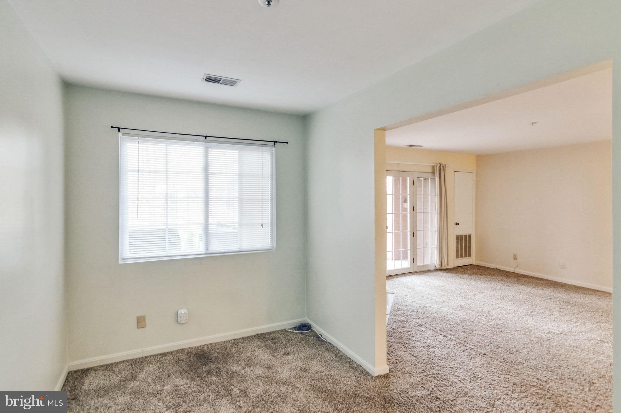 4914 Columbia Road, Unit 3 Columbia, MD 21044 - Photo 11 of 30 Den off Living Room