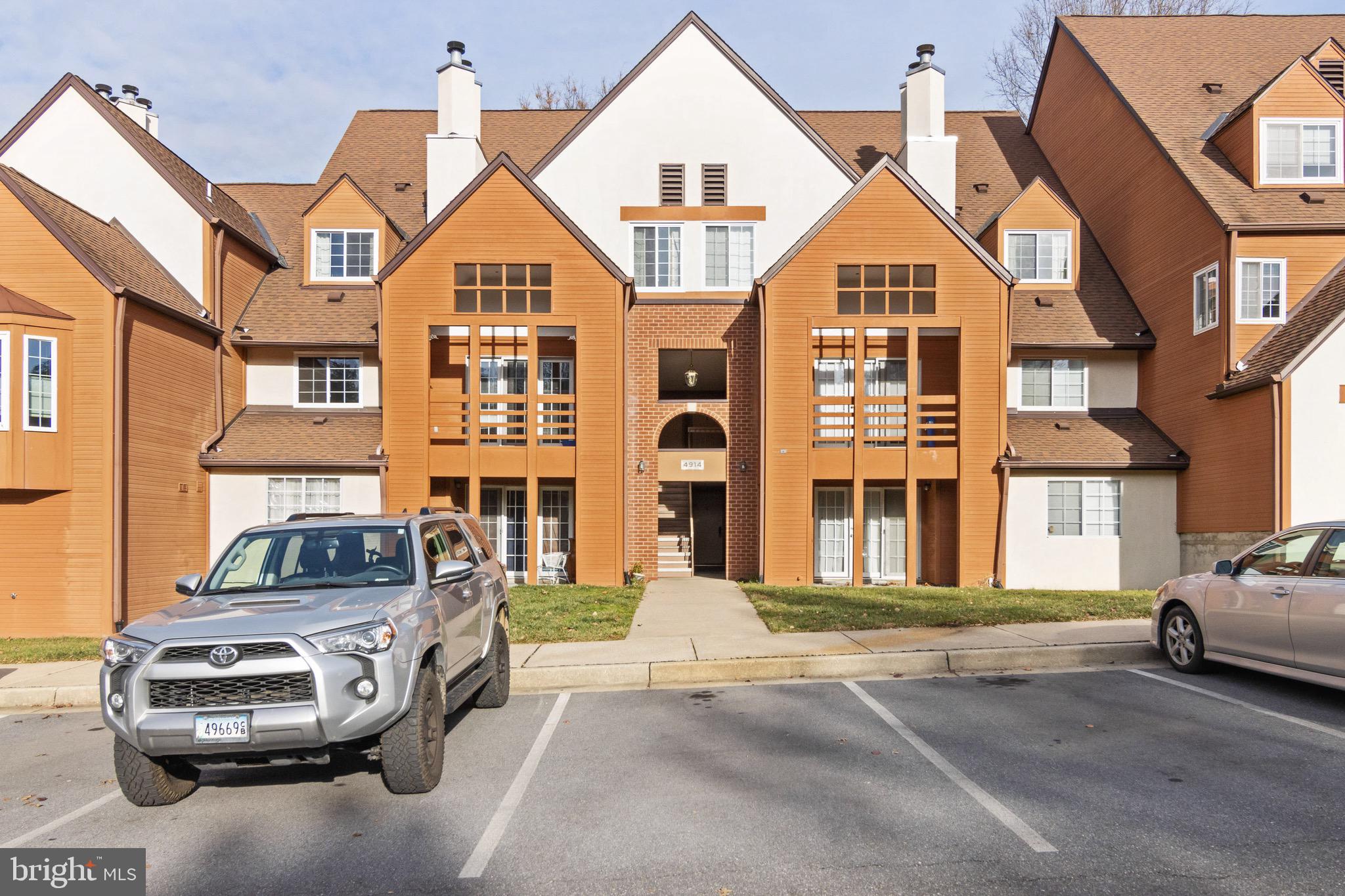 4914 Columbia Road, Unit 3 Columbia, MD 21044 - Photo 2 of 30 1 Bedroom 1 Bath w/ Den