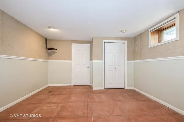 $550,000 | 10057 South Bell Avenue, Chicago, IL 60643
