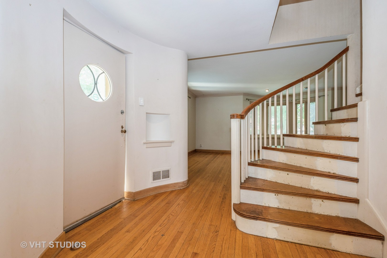 10057 South Bell Avenue Chicago, IL 60643 - Photo 4 of 27