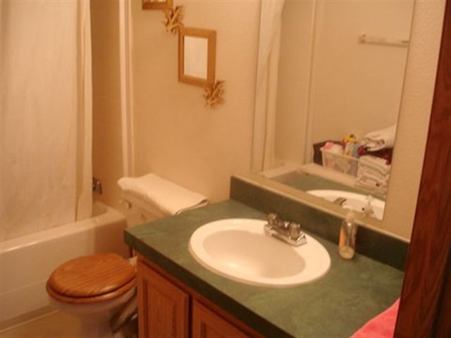 3502 West Monroe Road Spokane, WA 99208 - Photo 3 of 6