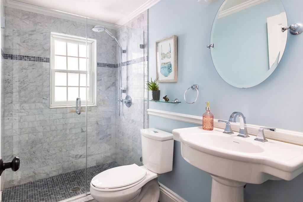 55 Goodnough Road Brookline, MA 02467 - Photo 11 of 19