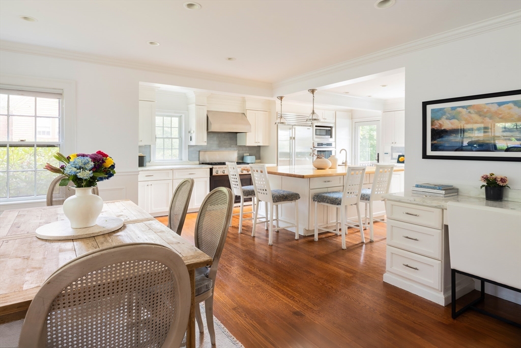 55 Goodnough Road Brookline, MA 02467 - Photo 4 of 19