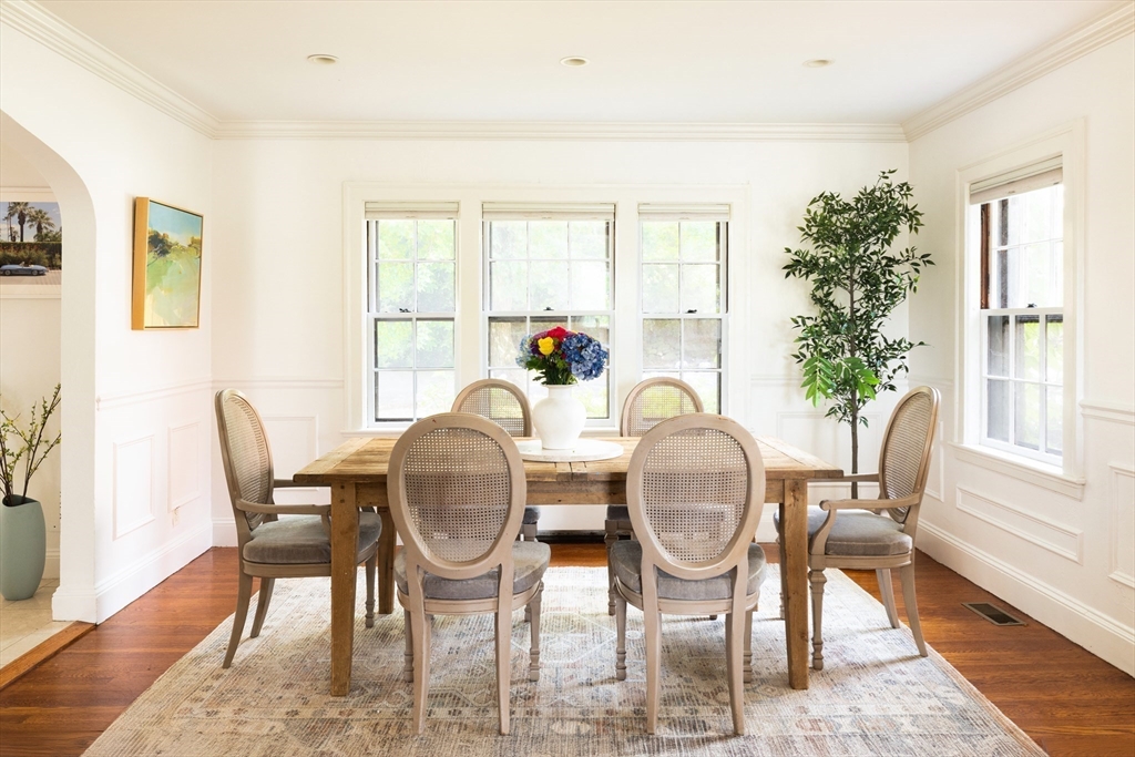 55 Goodnough Road Brookline, MA 02467 - Photo 10 of 19