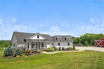 $965,000 | 30424 West 271st Street, Paola, KS 66071