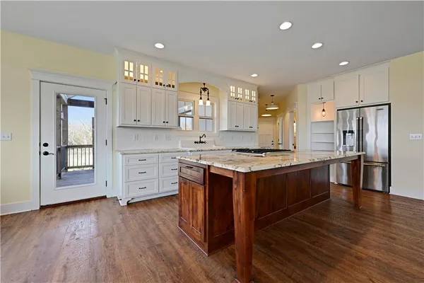 $965,000 | 30424 West 271st Street, Paola, KS 66071