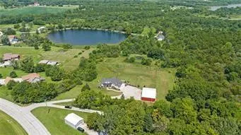 $965,000 | 30424 West 271st Street, Paola, KS 66071