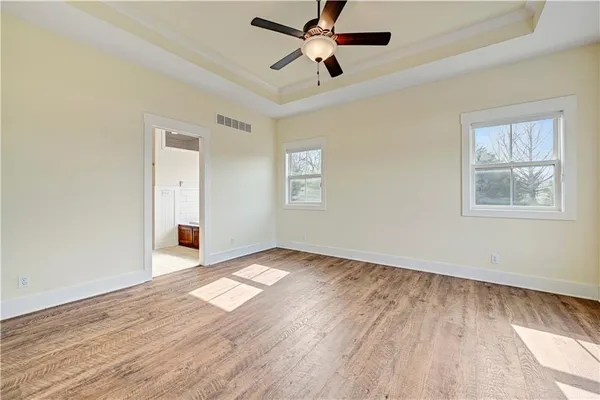 $965,000 | 30424 West 271st Street, Paola, KS 66071