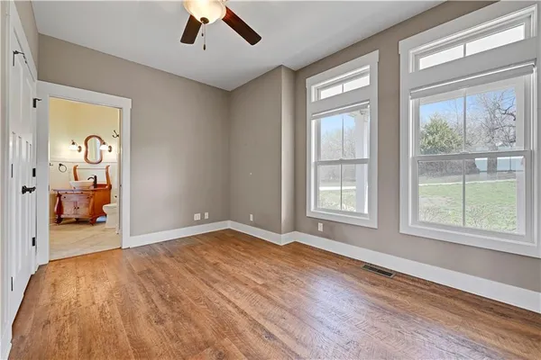 $965,000 | 30424 West 271st Street, Paola, KS 66071