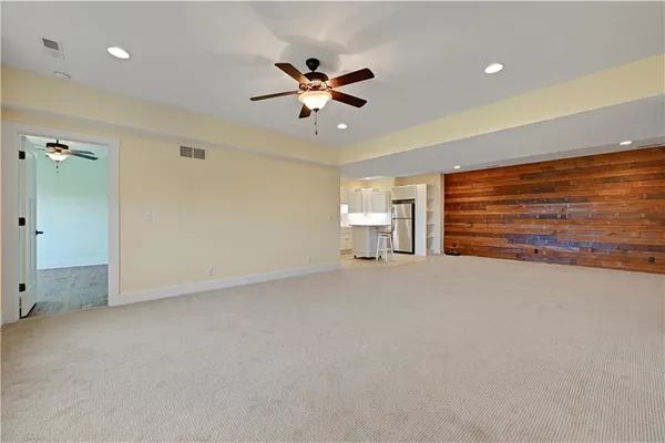 $965,000 | 30424 West 271st Street, Paola, KS 66071