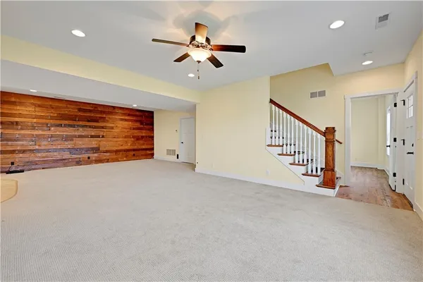 $965,000 | 30424 West 271st Street, Paola, KS 66071