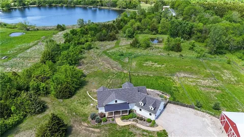 $945,000 | 30424 West 271st Street, Paola, KS 66071