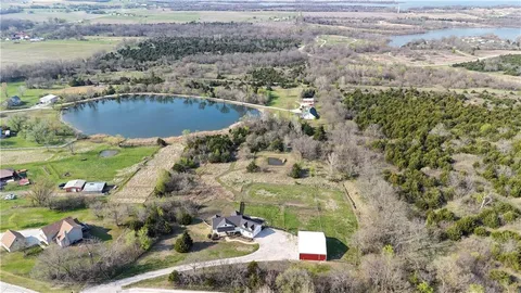 $965,000 | 30424 West 271st Street, Paola, KS 66071