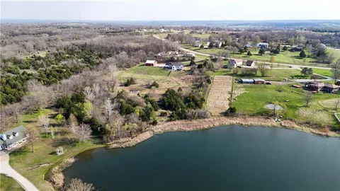 $965,000 | 30424 West 271st Street, Paola, KS 66071