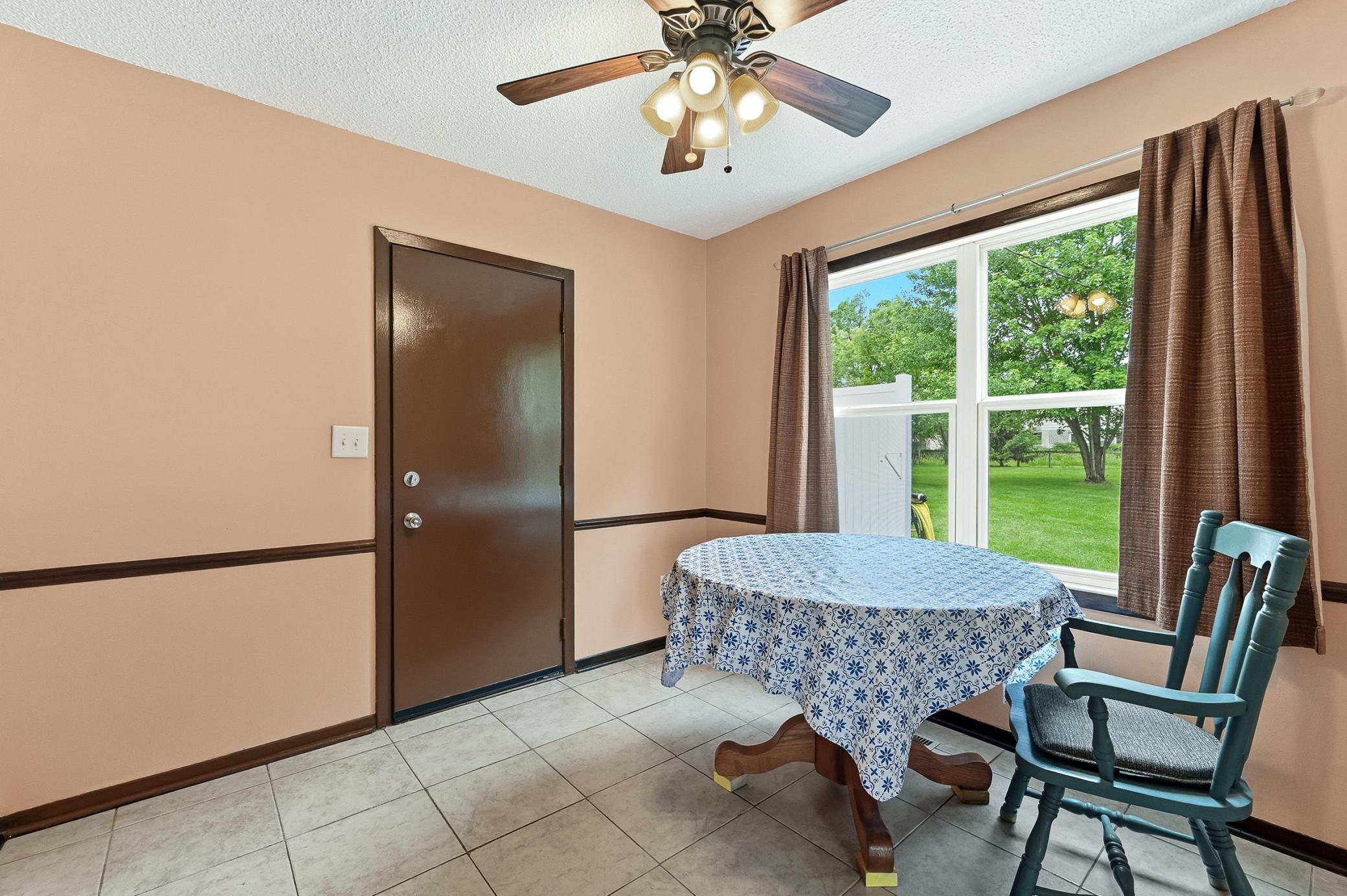 1805 Marvale Avenue Southeast Rochester, MN 55904 - Photo 8 of 25