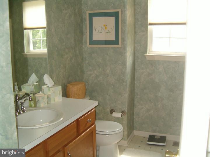 2028 Kepler Road Pottstown, PA 19464 - Photo 21 of 25 Bathroom