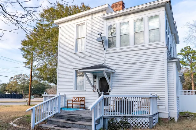 $299,000 | 401 Hanover Street, Edna, TX 77957