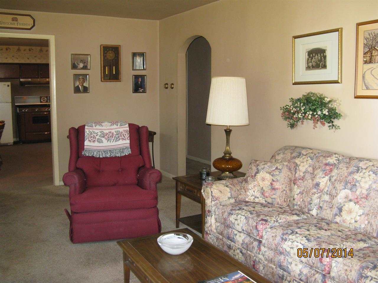 208 Oakside Road Mishawaka, IN 46544 - Photo 8 of 21 Gallery Image 8