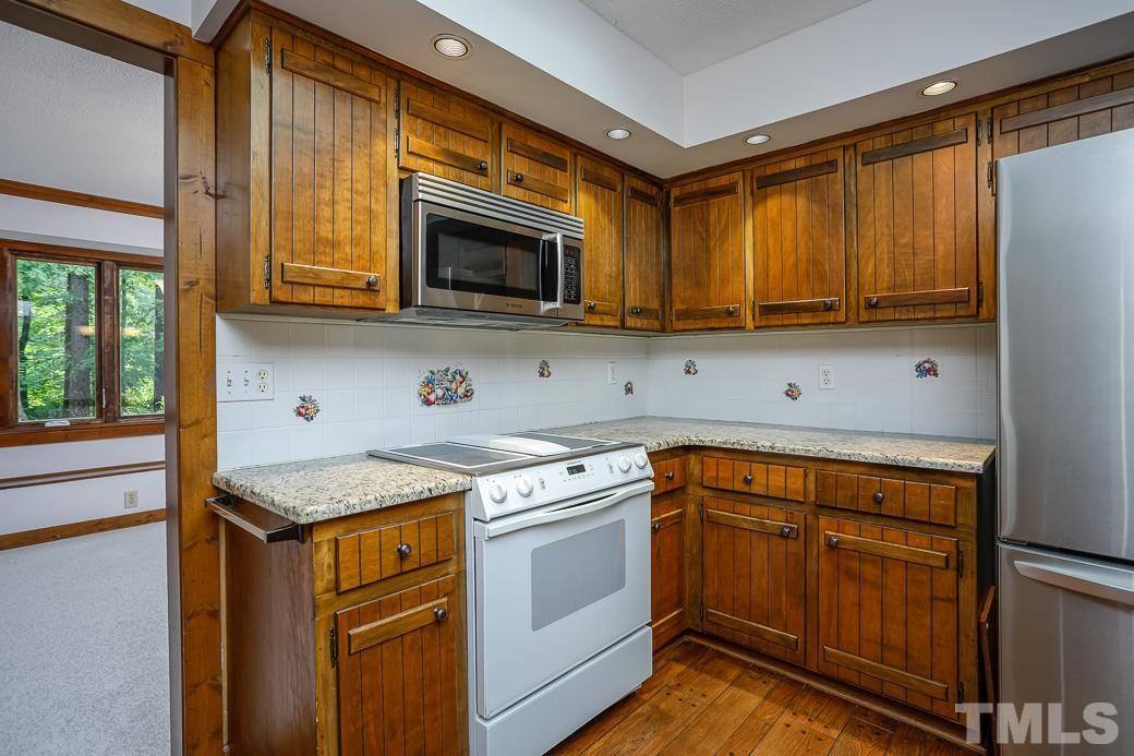 12005 Honeycutt Road Raleigh, NC 27614 - Photo 13 of 29