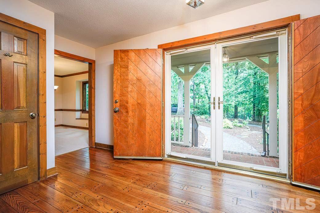 12005 Honeycutt Road Raleigh, NC 27614 - Photo 5 of 29
