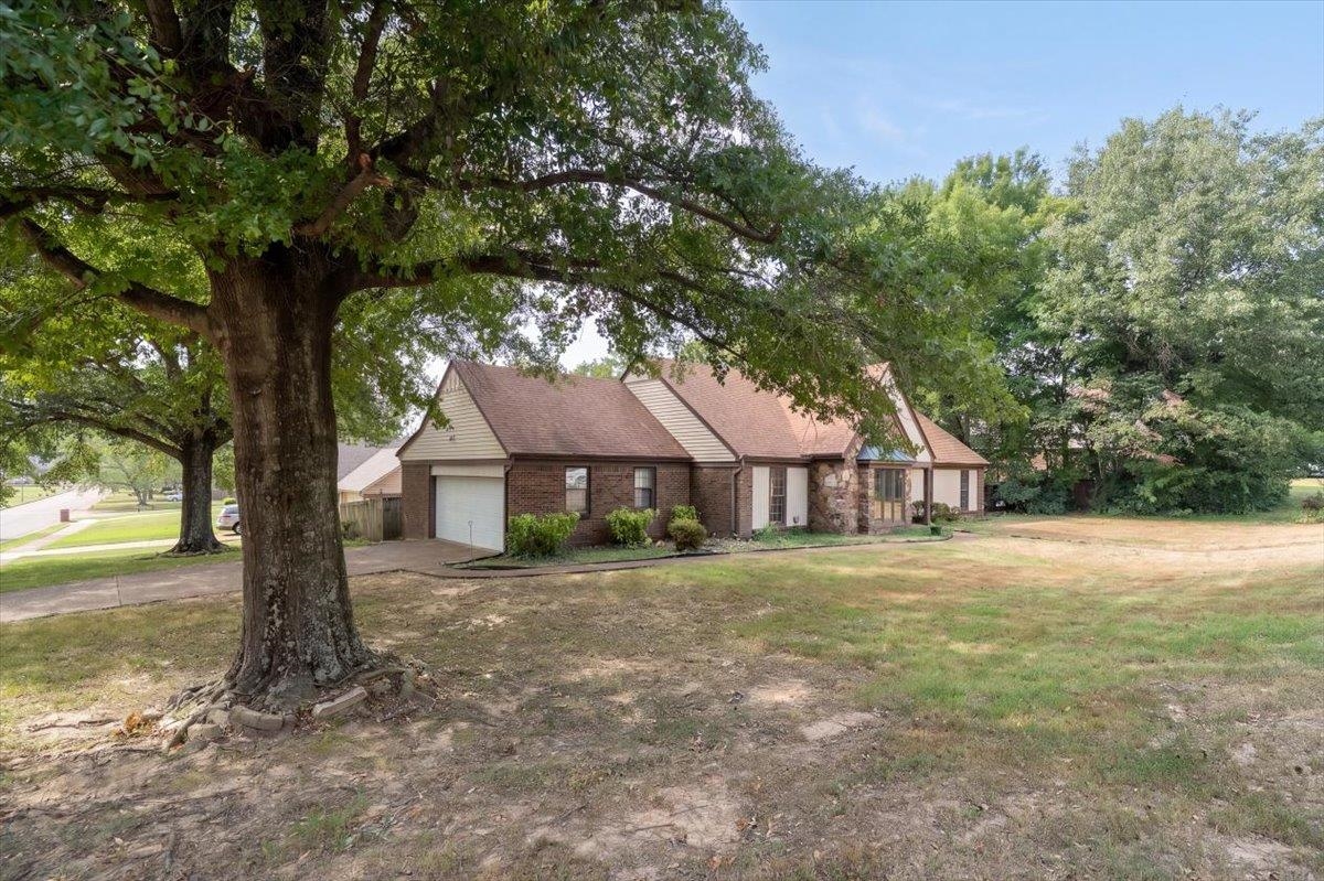 2777 Hacks Cross Road Germantown, TN 38138 - Photo 1 of 31 Gallery Image 1