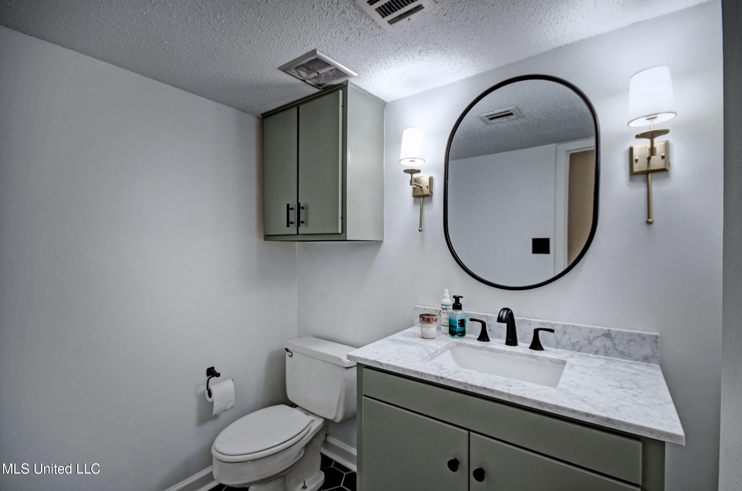 550 Post Road, Unit 801 Ridgeland, MS 39157 - Photo 7 of 26 IMGP4007_8_9