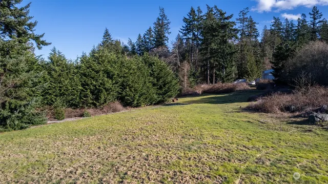 $230,000 | 2707 17th Street, Anacortes, WA 98221