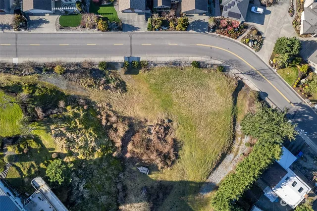 $230,000 | 2707 17th Street, Anacortes, WA 98221