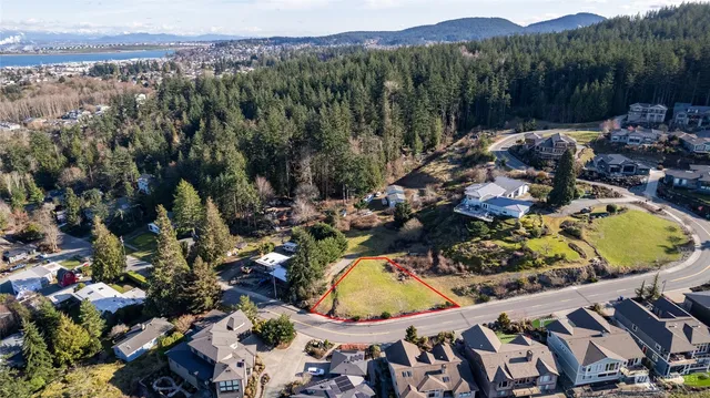 $230,000 | 2707 17th Street, Anacortes, WA 98221