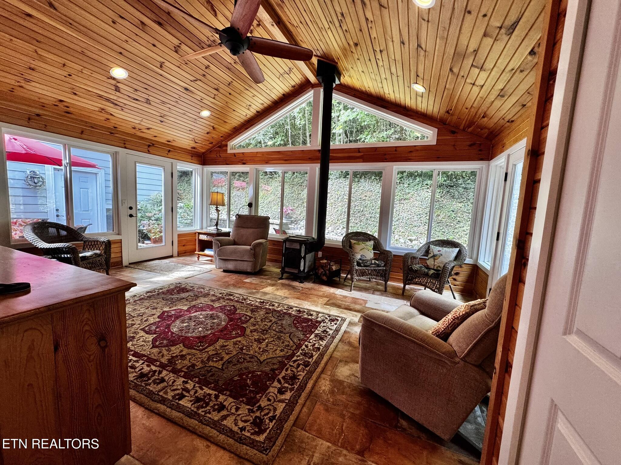 108 Springwater Run Madisonville, TN 37354 - Photo 7 of 49 IMG_8762