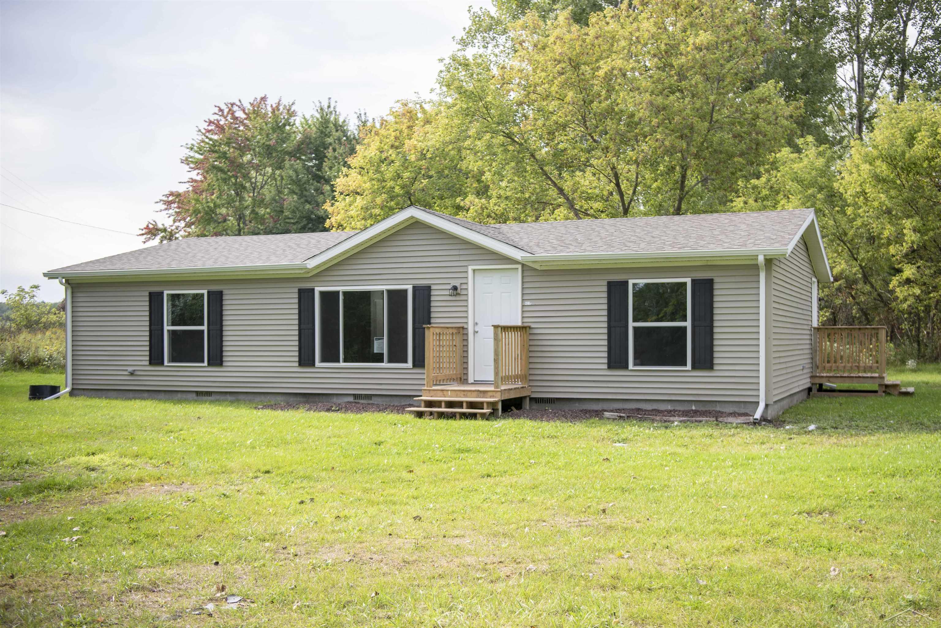 4316 West Burns Road Coleman, MI 48618 - Photo 1 of 28 50091129.JPG