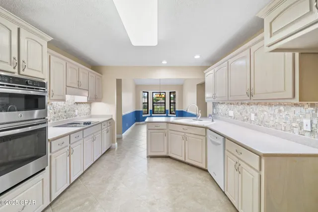 $749,000 | 106 Queens Circle, Panama City, FL 32405