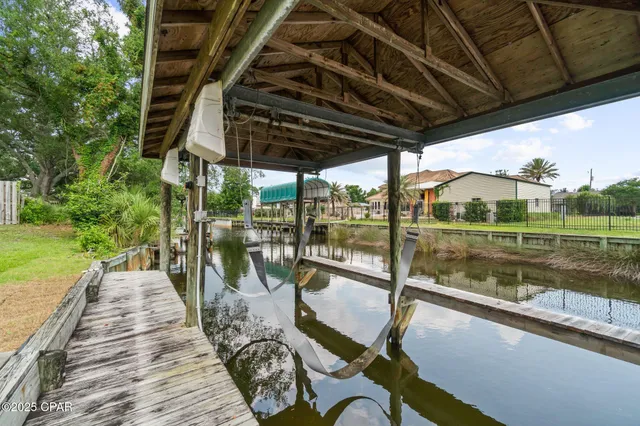 $749,000 | 106 Queens Circle, Panama City, FL 32405