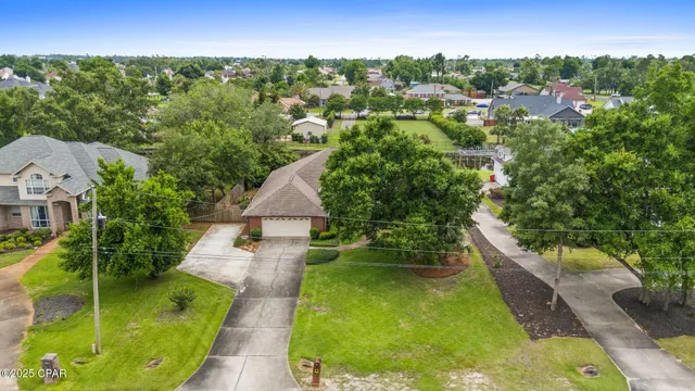 $749,000 | 106 Queens Circle, Panama City, FL 32405