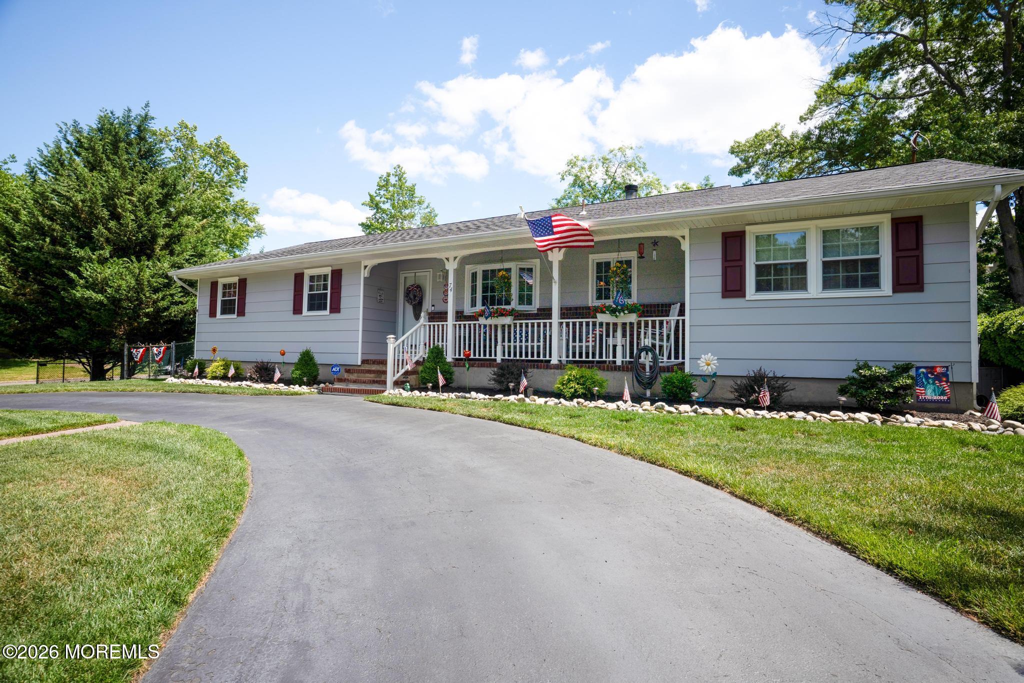 74 Sun Valley Road Toms River, NJ 08755 - Photo 4 of 59 74 Close (2)