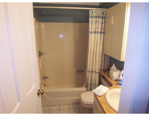 69 Cranmore Road Braintree, MA 02184 - Photo 5 of 5 Gallery Image 5
