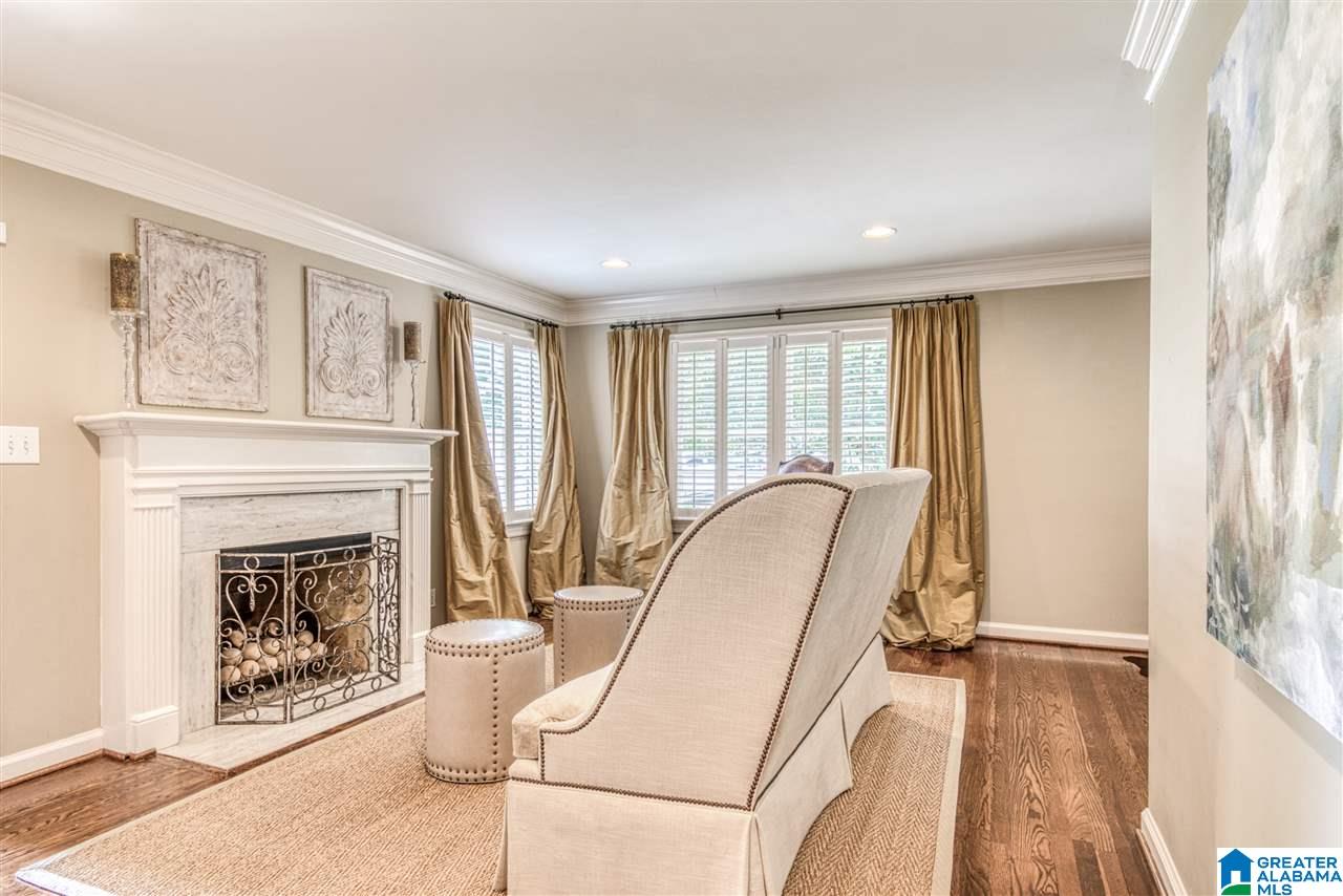 833 Sims Avenue Birmingham, AL 35213 - Photo 4 of 39