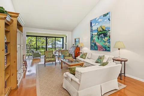 $360,000 | 2516 Northwest Seagrass Drive, Unit 8B, Palm City, FL 34990