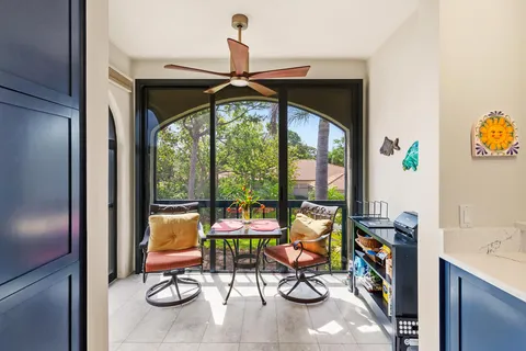 $360,000 | 2516 Northwest Seagrass Drive, Unit 8B, Palm City, FL 34990