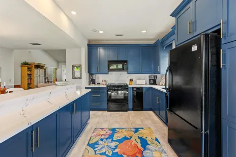 $360,000 | 2516 Northwest Seagrass Drive, Unit 8B, Palm City, FL 34990