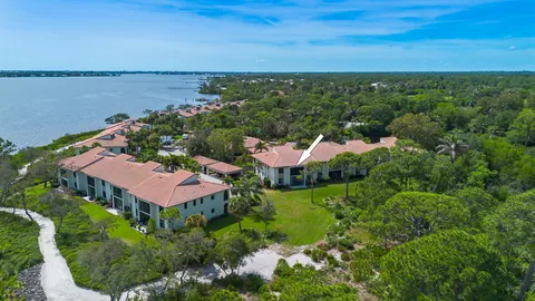 $360,000 | 2516 Northwest Seagrass Drive, Unit 8B, Palm City, FL 34990