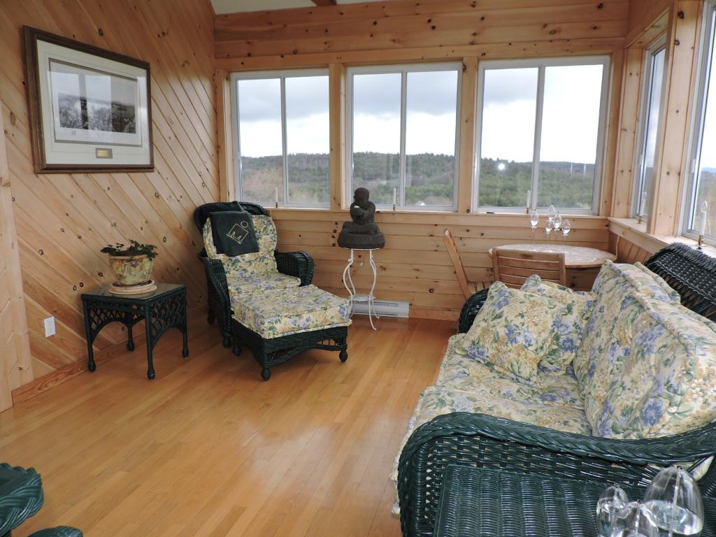 126 Barton Road Epsom, NH 03234 - Photo 12 of 24