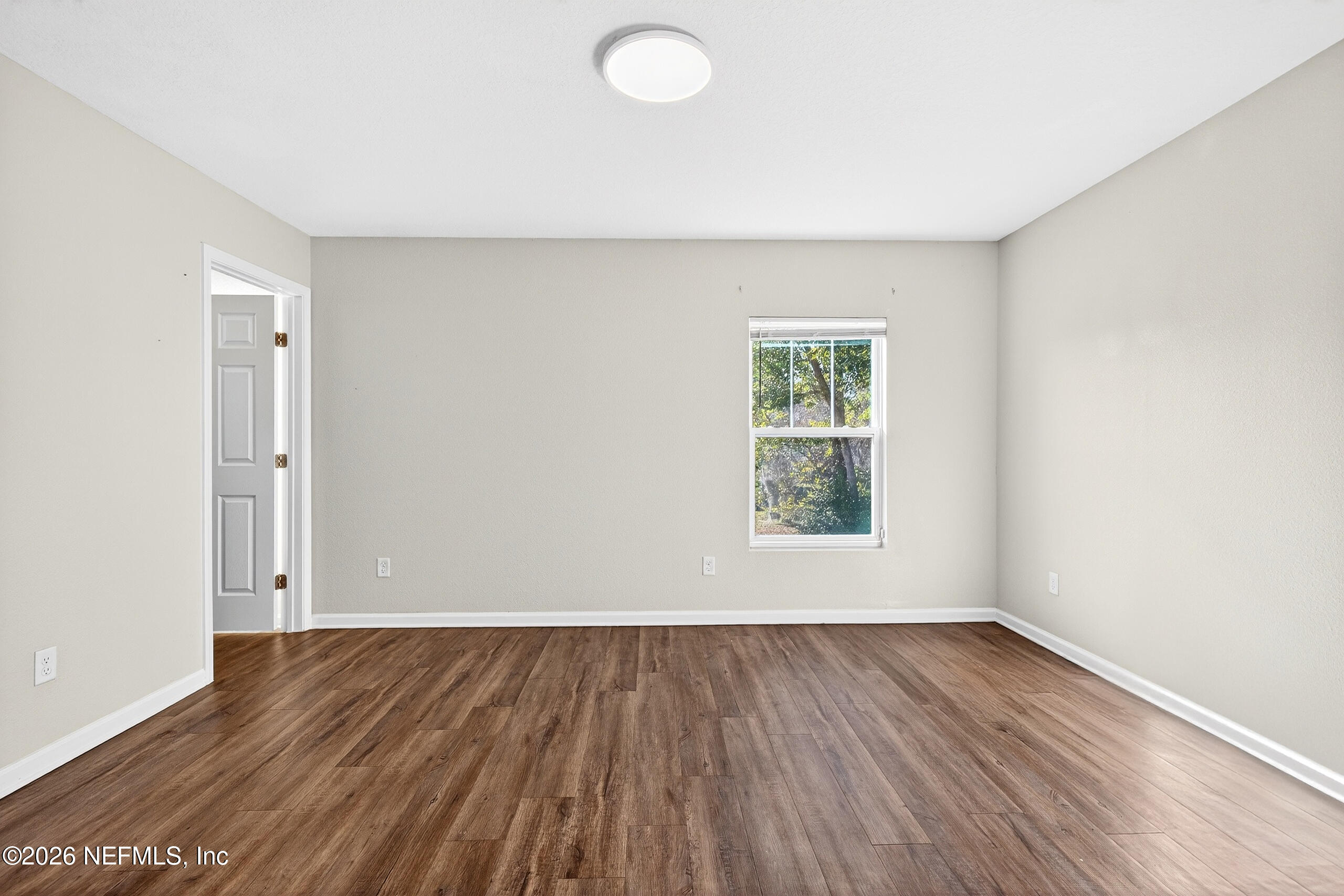 8043 Stuart Avenue Jacksonville, FL 32220 - Photo 11 of 22 018__D2A2920