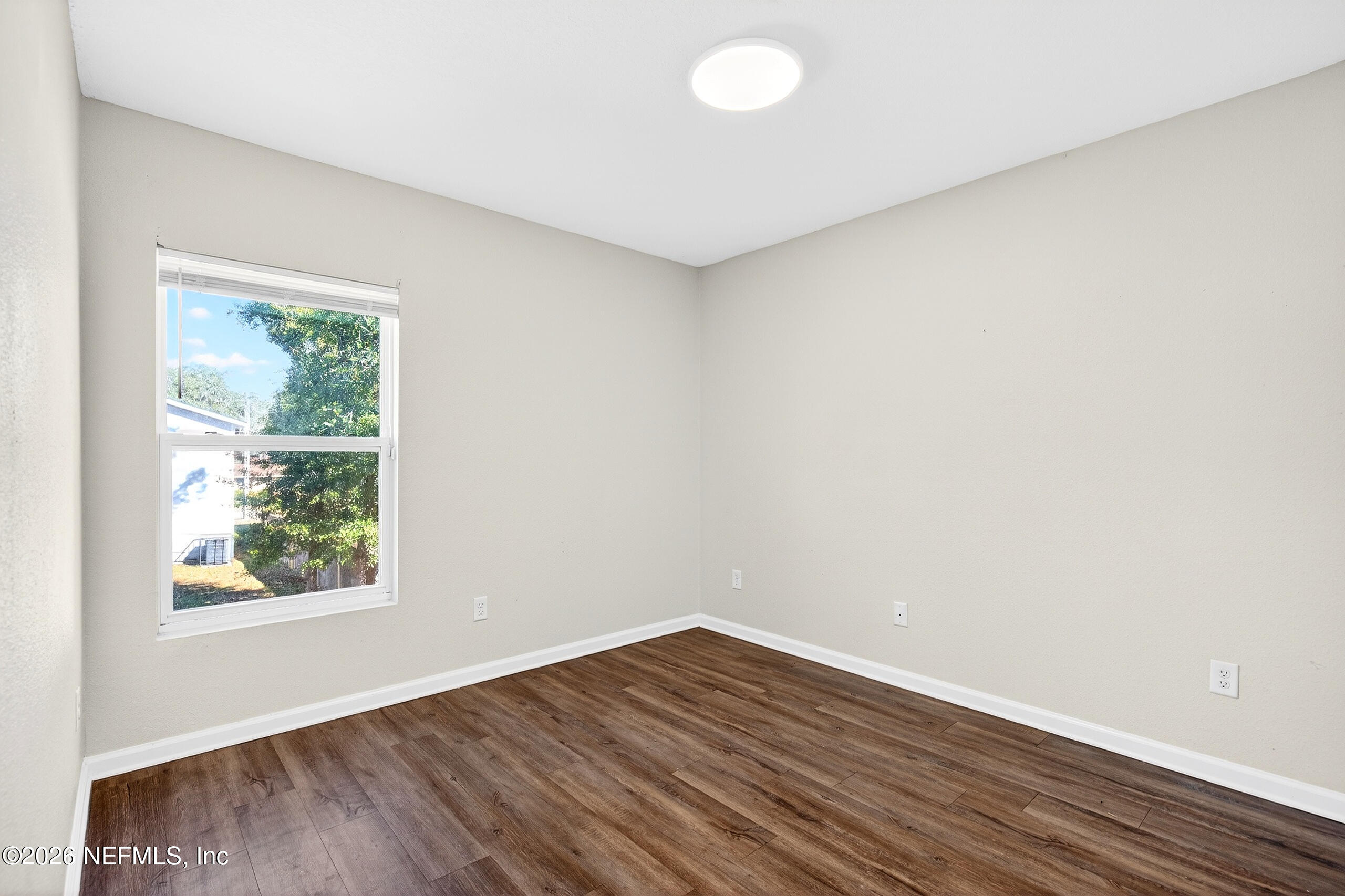 8043 Stuart Avenue Jacksonville, FL 32220 - Photo 15 of 22 023__D2A2945