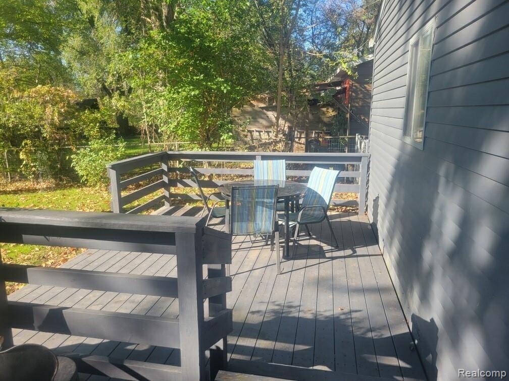 8545 Crosby Lake Road Clarkston, MI 48346 - Photo 6 of 24 crosby deck 2.jpg