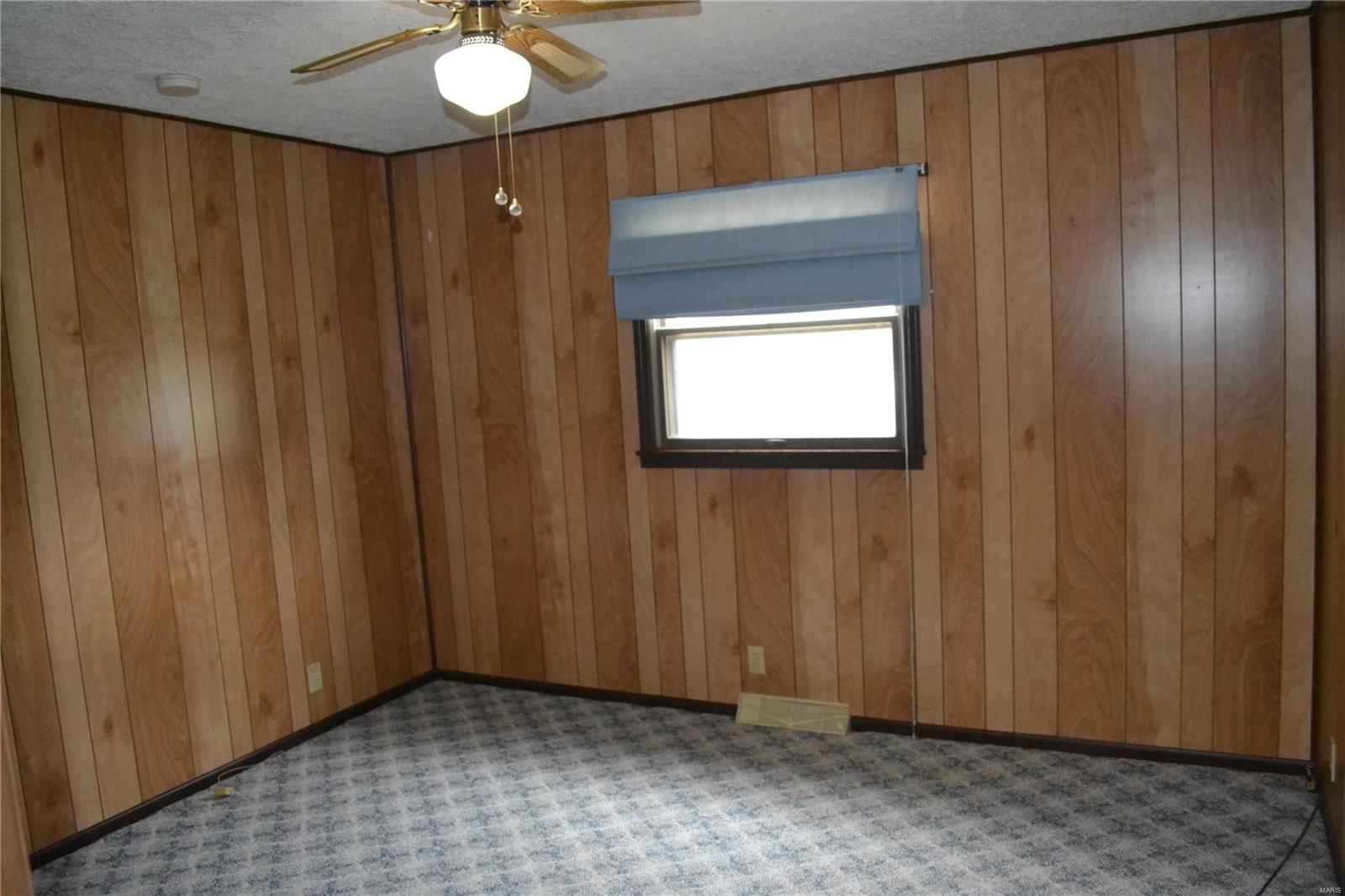 3232 Old 51 Road Sandoval, IL 62882 - Photo 22 of 32