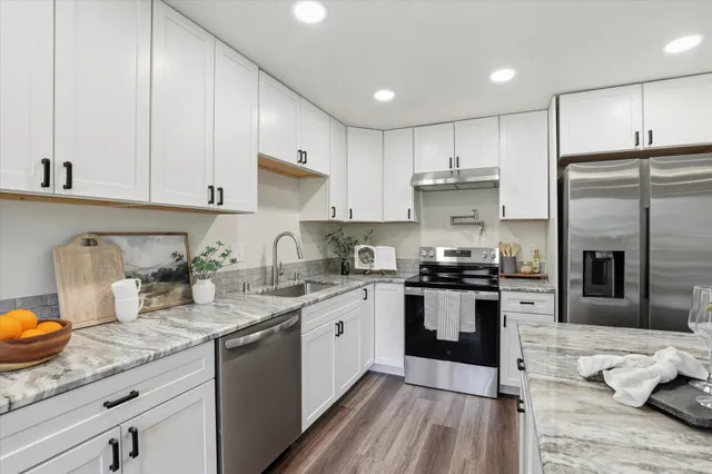 $520,000 | 16406 North Tamarac Lane, Nine Mile Falls, WA 99026